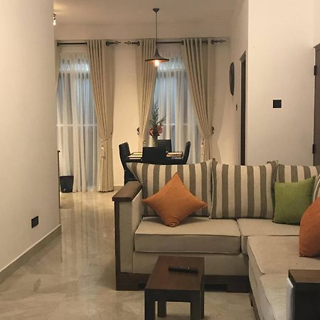 Regal Rose Luxury Holiday Apartments นูวาราเอลิยา ภายนอก รูปภาพ